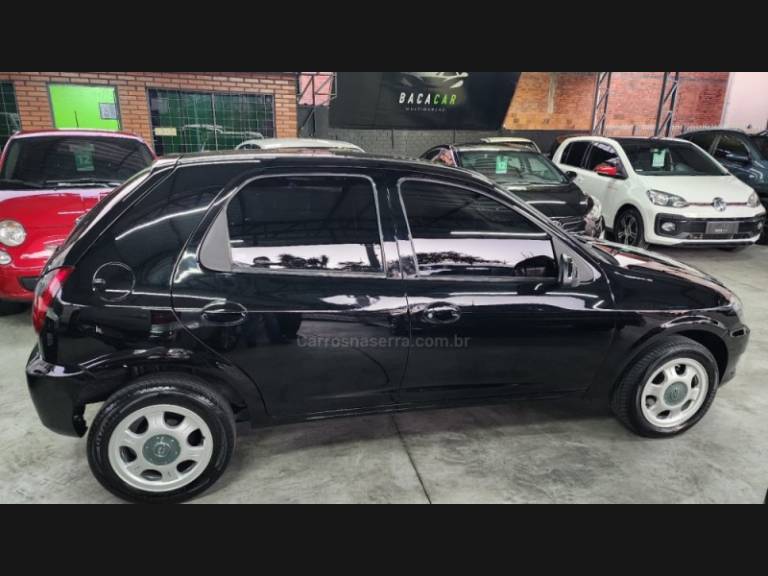 CHEVROLET - CELTA - 2014/2015 - Preta - R$ 34.900,00