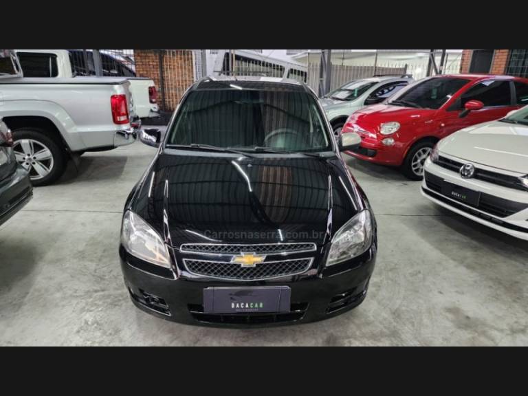 CHEVROLET - CELTA - 2014/2015 - Preta - R$ 34.900,00