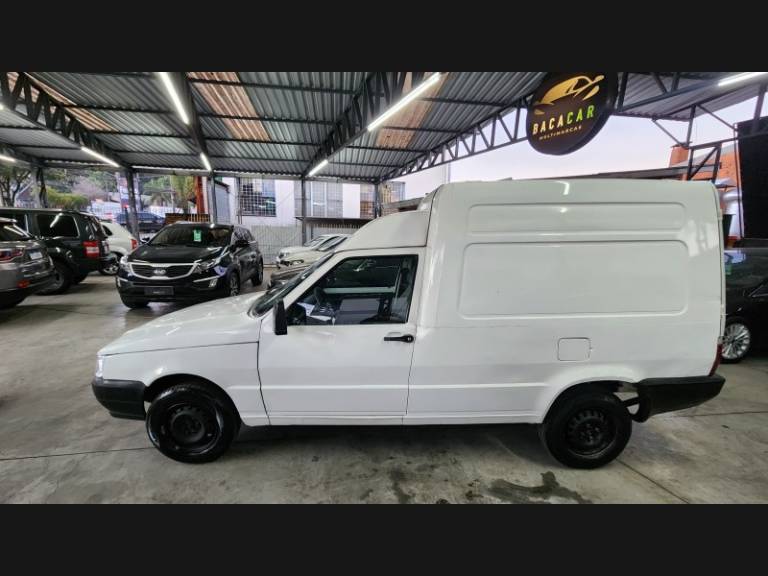 FIAT - FIORINO - 2010/2011 - Branca - Sob Consulta