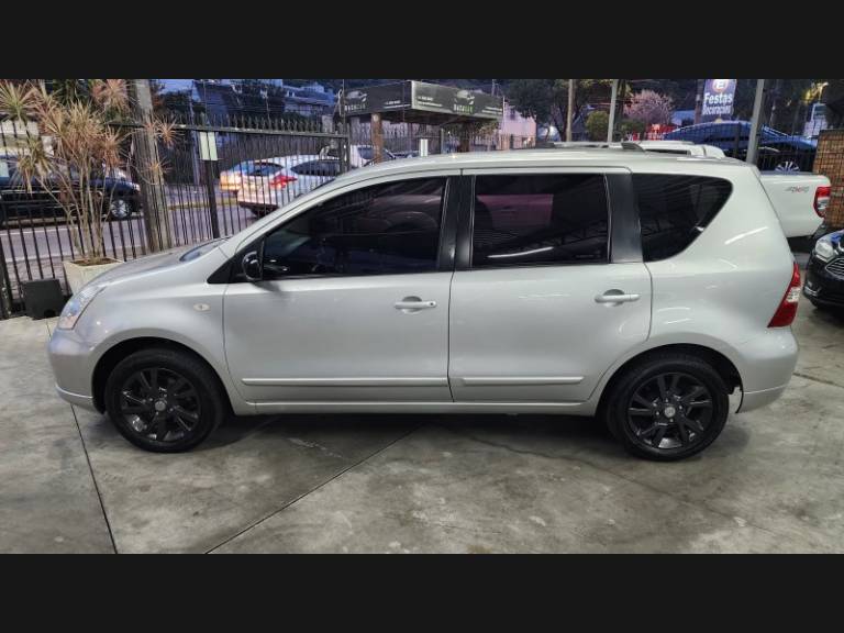 NISSAN - LIVINA - 2013/2013 - Prata - Sob Consulta