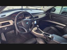 BMW - 320I - 2011/2012 - Branca - Sob Consulta