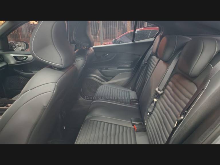 FIAT - FASTBACK - 2023/2023 - Cinza - R$ 123.900,00