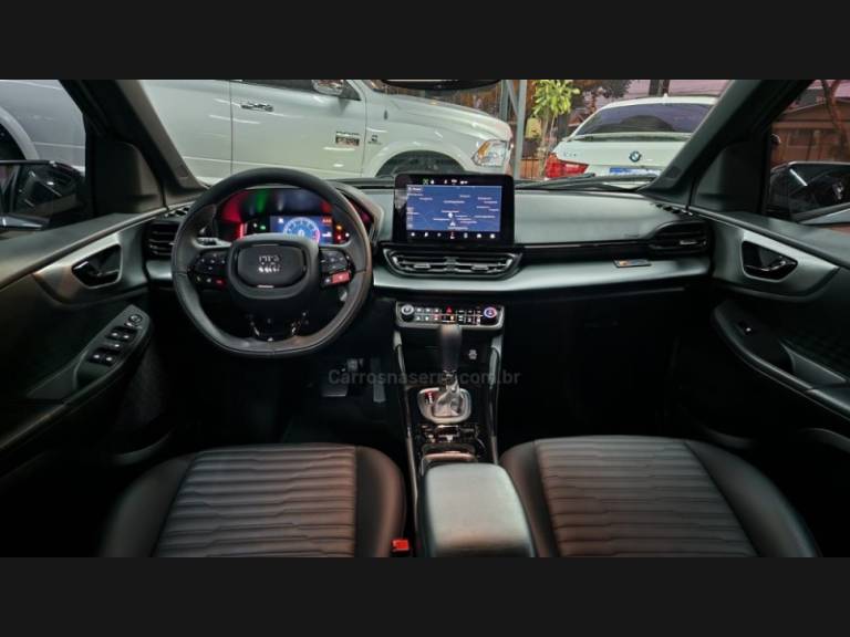 FIAT - FASTBACK - 2023/2023 - Cinza - R$ 123.900,00