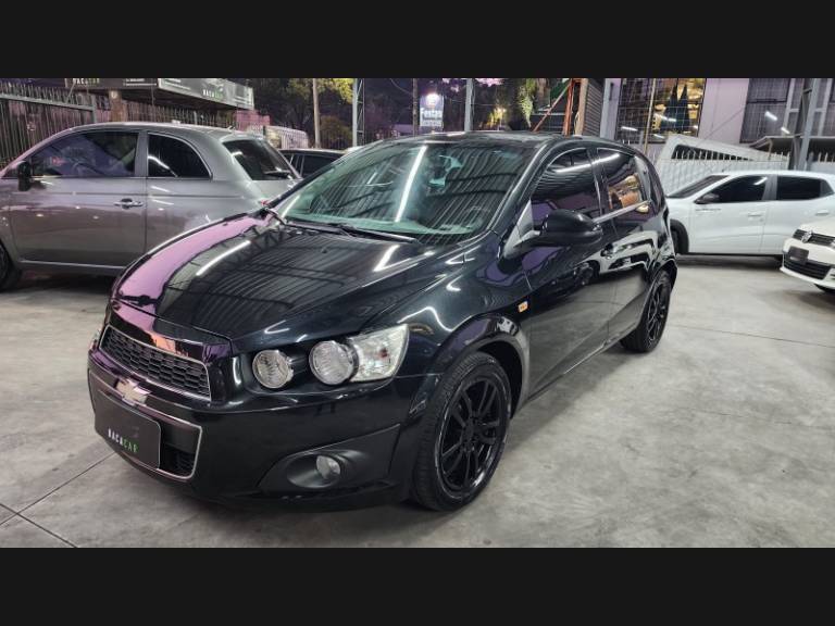 CHEVROLET - SONIC - 2012/2013 - Preta - Sob Consulta