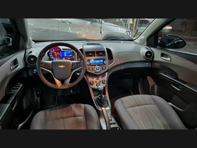 CHEVROLET - SONIC - 2012/2013 - Preta - Sob Consulta
