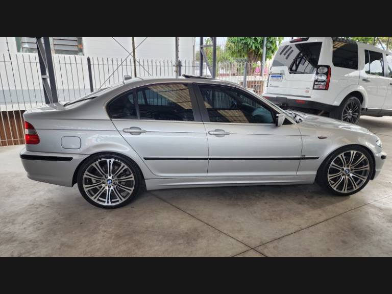 BMW - 330I - 2004/2005 - Prata - Sob Consulta