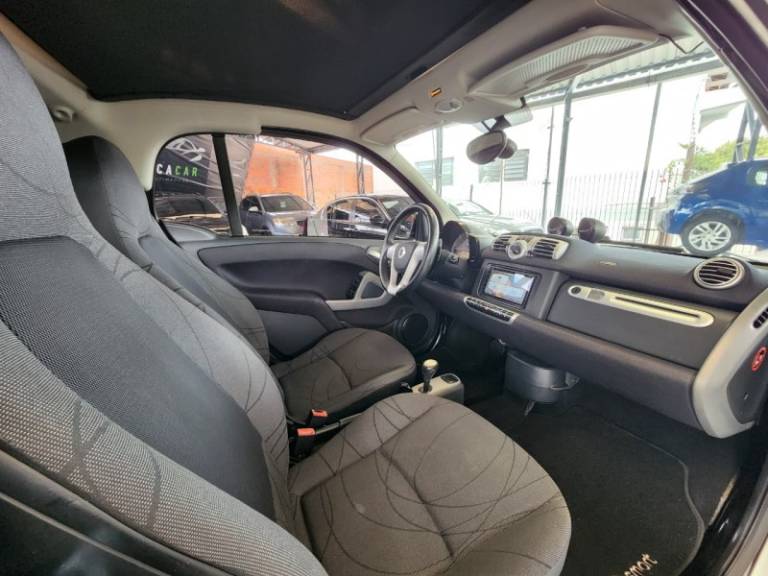 SMART - FORTWO - 2011/2011 - Branca - R$ 46.900,00