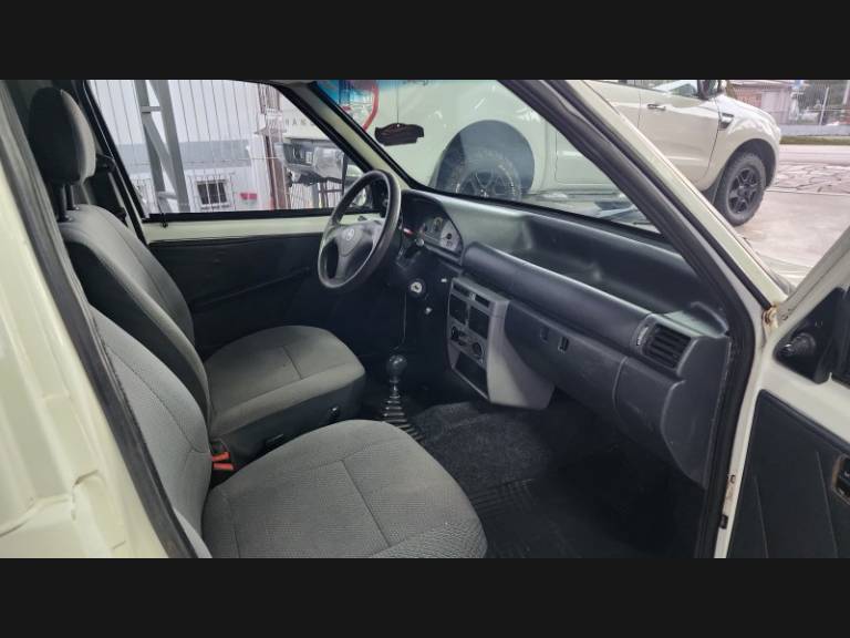 FIAT - FIORINO - 2010/2011 - Branca - Sob Consulta