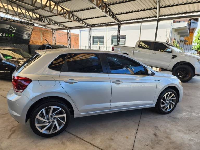 VOLKSWAGEN - POLO - 2019/2019 - Prata - Sob Consulta