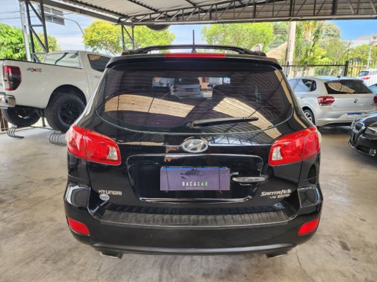 HYUNDAI - SANTA FÉ - 2008/2009 - Preta - R$ 33.900,00