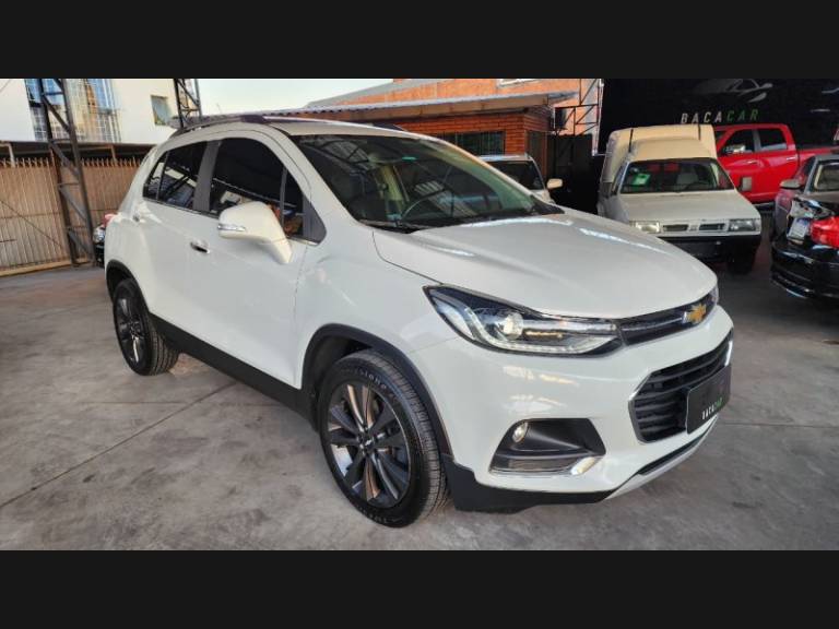 CHEVROLET - TRACKER - 2018/2018 - Branca - R$ 89.900,00