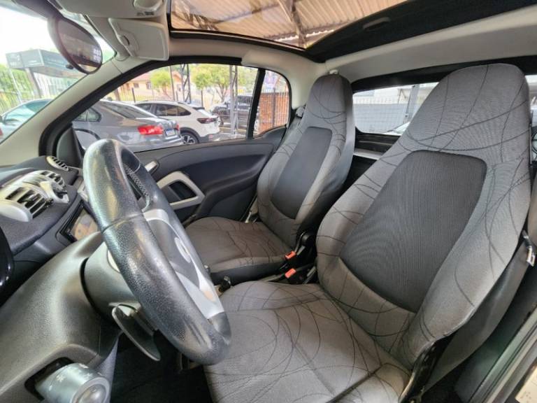 SMART - FORTWO - 2011/2011 - Branca - R$ 46.900,00