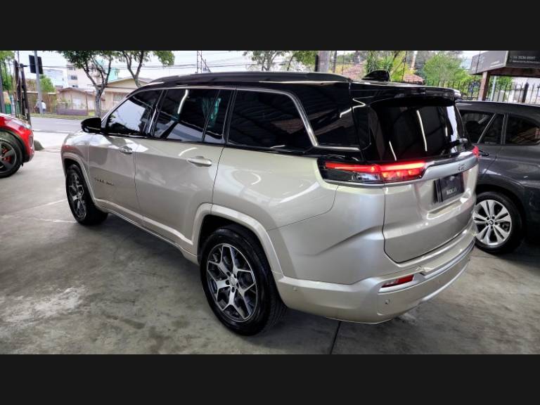 JEEP - COMMANDER - 2022/2022 - Dourada - Sob Consulta