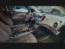CHEVROLET - SONIC - 2012/2013 - Preta - Sob Consulta