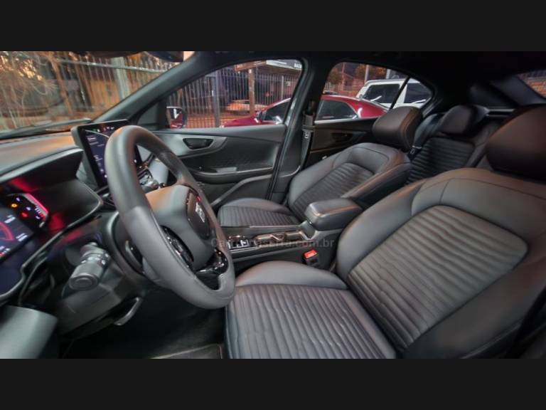 FIAT - FASTBACK - 2023/2023 - Cinza - R$ 123.900,00
