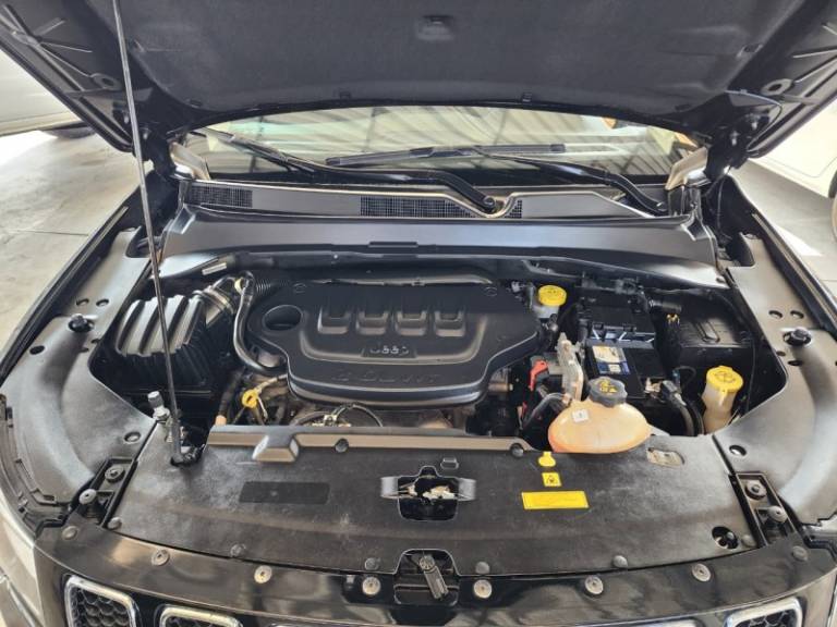 JEEP - COMPASS - 2017/2018 - Preta - Sob Consulta